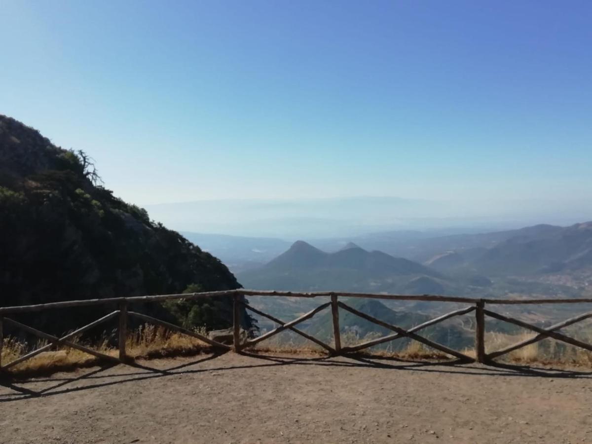 Camera Con Vista Morano Calabro Luaran gambar